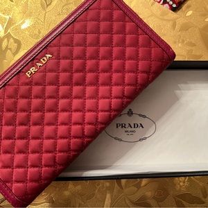 Prada wallet